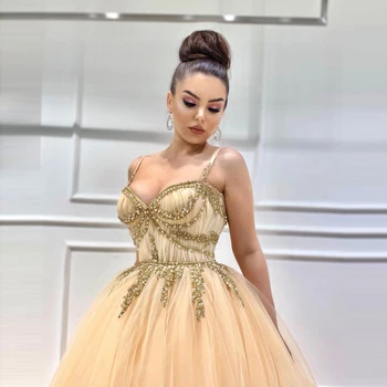 יוקרה זהב טול שמלות לנשף ערבית סגנון עם רצועות ללא משענת אפליקציות חרוזים ארוכות שמלות ערב עבור התחרות