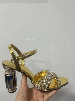 יוקרה יהלומים מלאכותיים סנדלי נשים בוהן פתוח זהב קריסטל חרוזים Jewlled עקבים גבוהים נעלי אישה קיץ עבה נעליים