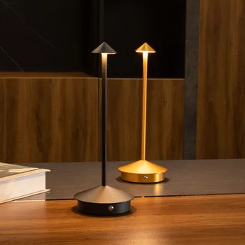 מודרני מתכת פשוטה Led מנורת שולחן מגע חש עמעום נטענת מנורות שולחן בר חדר השינה ליד המיטה קישוט האווירה אור