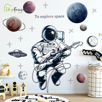 קיר מדבקת קריקטורה חדר ילדים קישוט עיצוב הבית השינה קיר בעיצוב היקום אסטרונאוט הילד עיצוב חדר עצמית מדבקות
